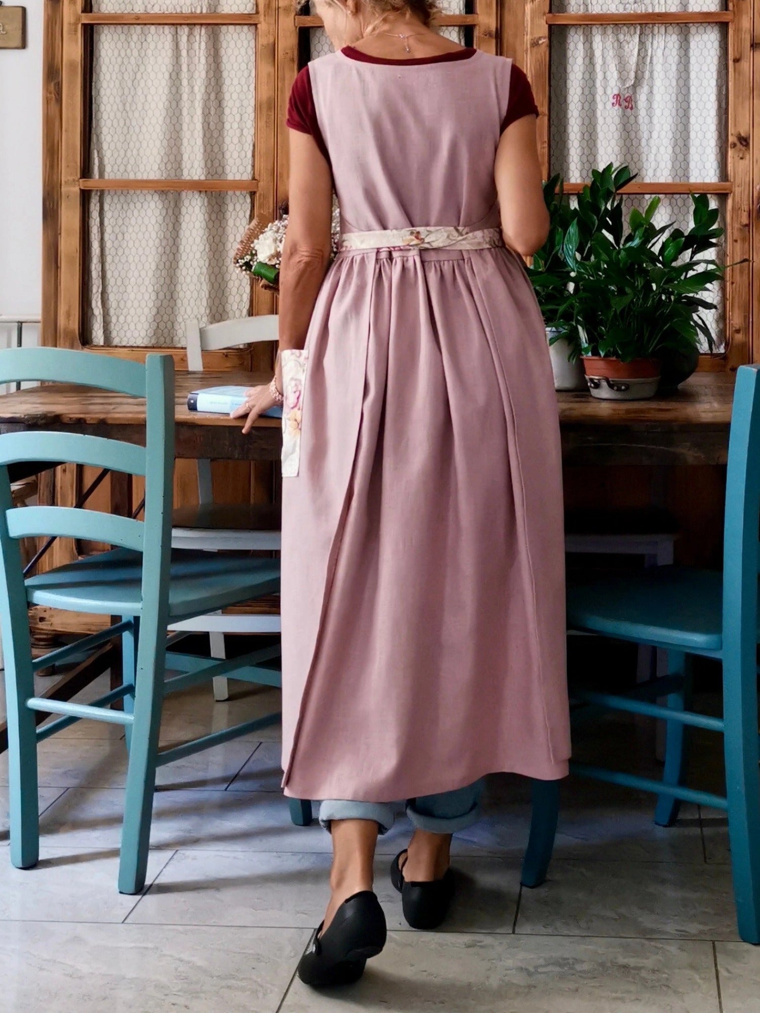 Antique Pink Apron
