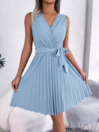 Women's Sleeveless V-neck Solid Color Lace Up Pleated Mini Dress