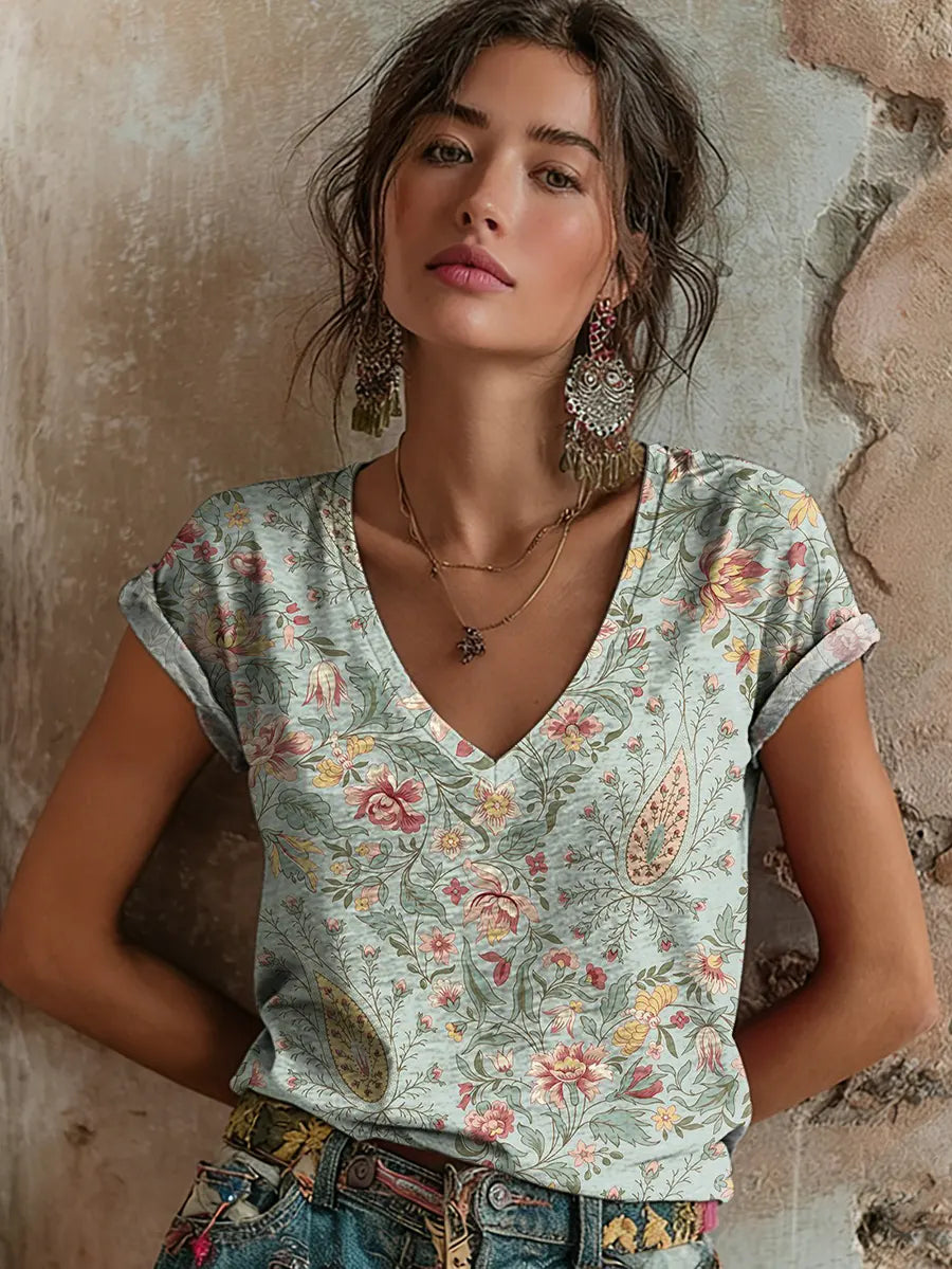 Women's Vintage Ethnic Floral Pattern Art Print V-neck Short-sleeve Top
