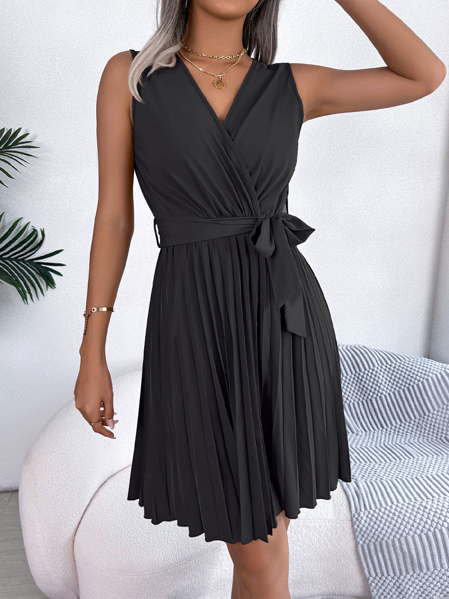 Women's Sleeveless V-neck Solid Color Lace Up Pleated Mini Dress